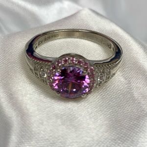 💜Swarovski Fancy Purple Ring💜